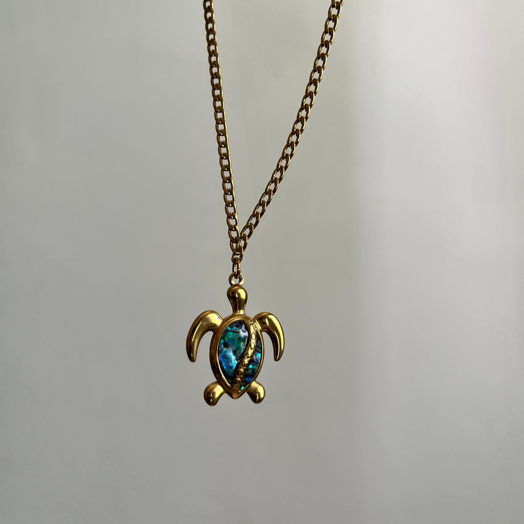 TORTUGA NECKLACE