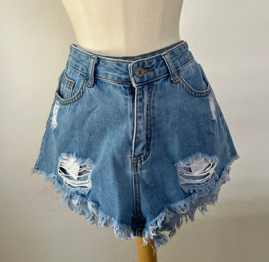 SHORT DENIM PANTS