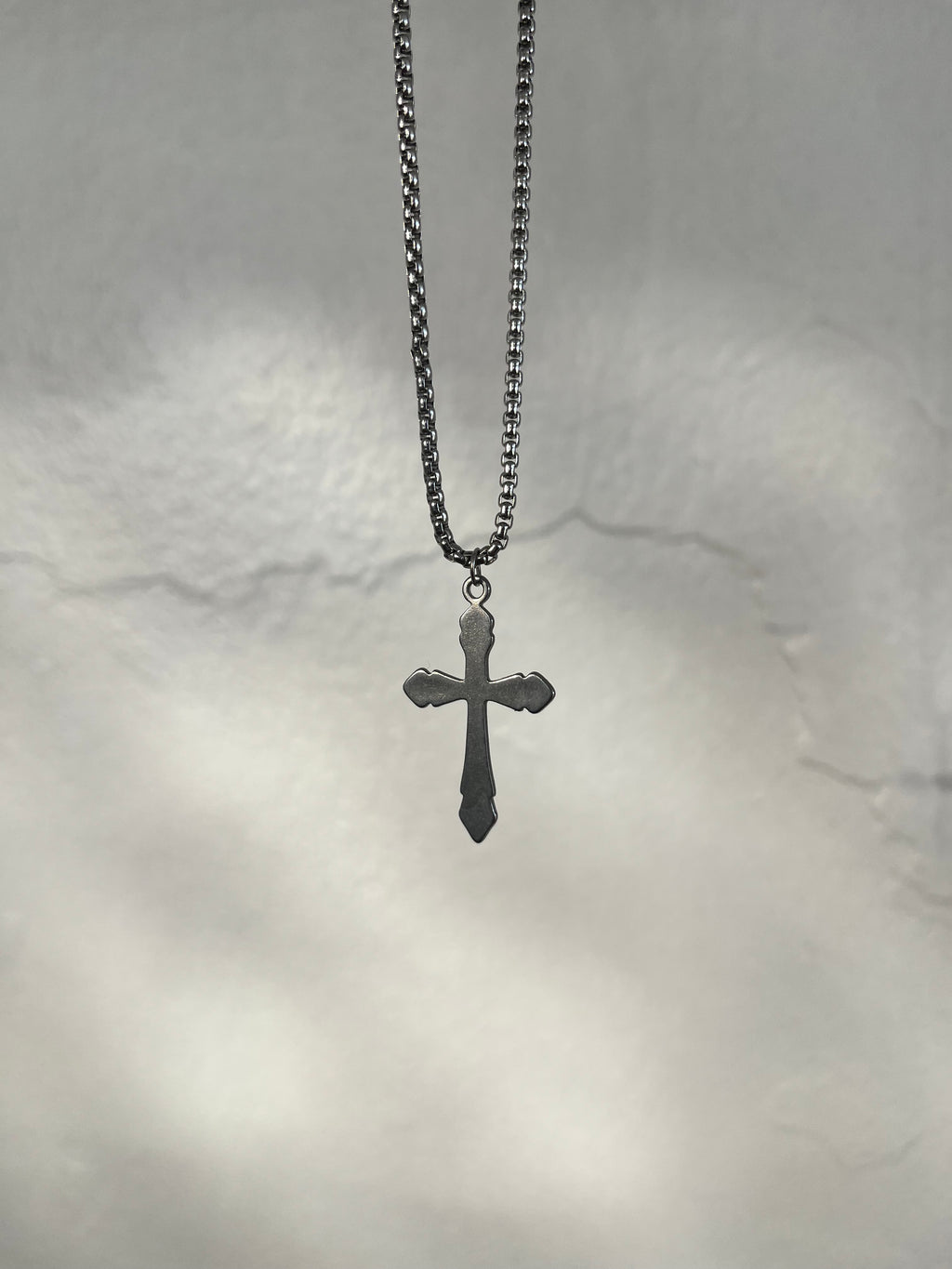 CRUZ NECKLACE