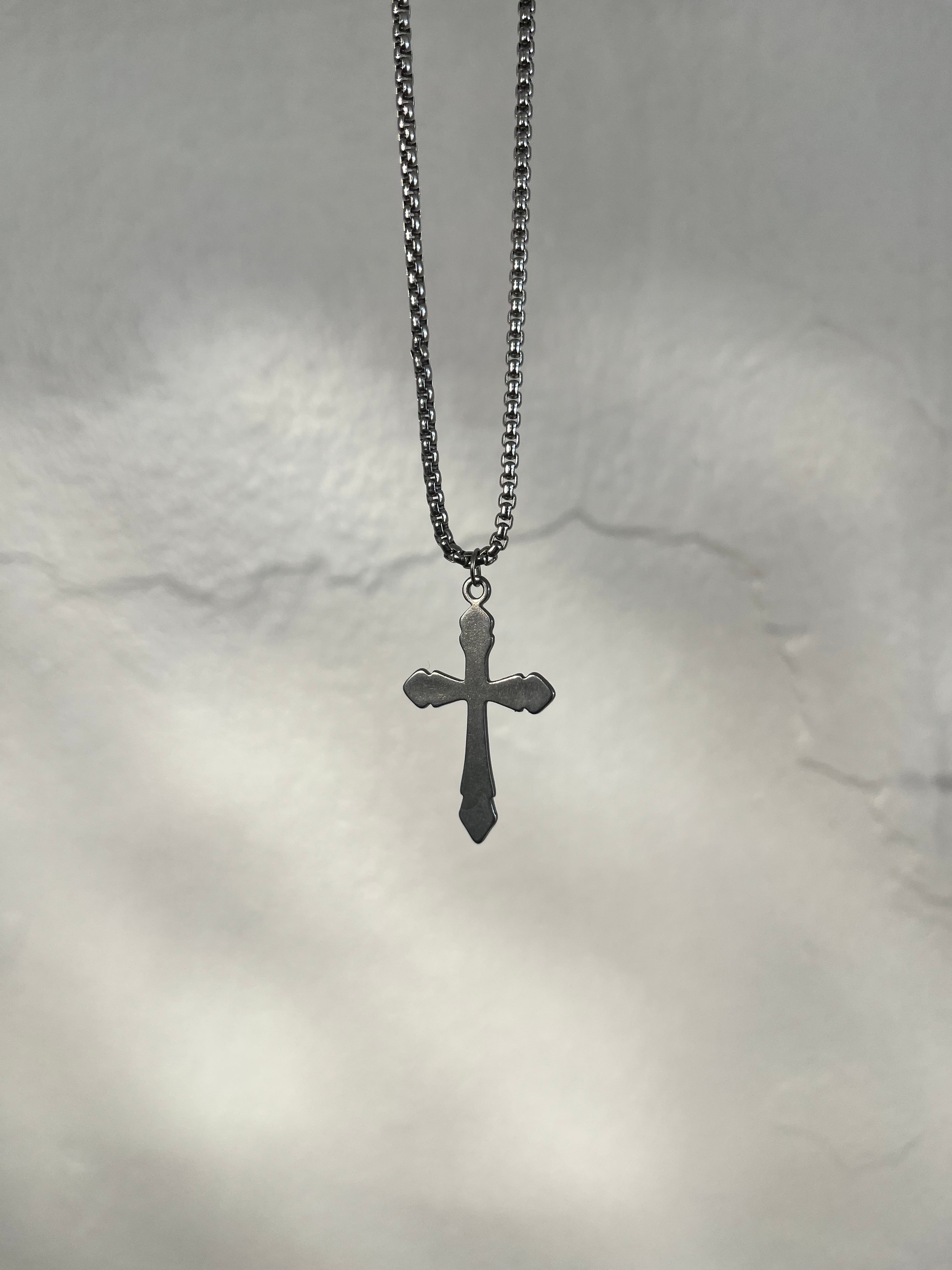 CRUZ NECKLACE