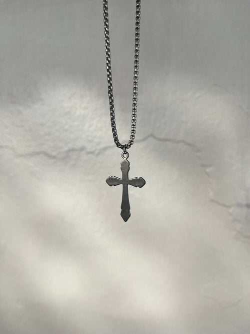 CRUZ NECKLACE