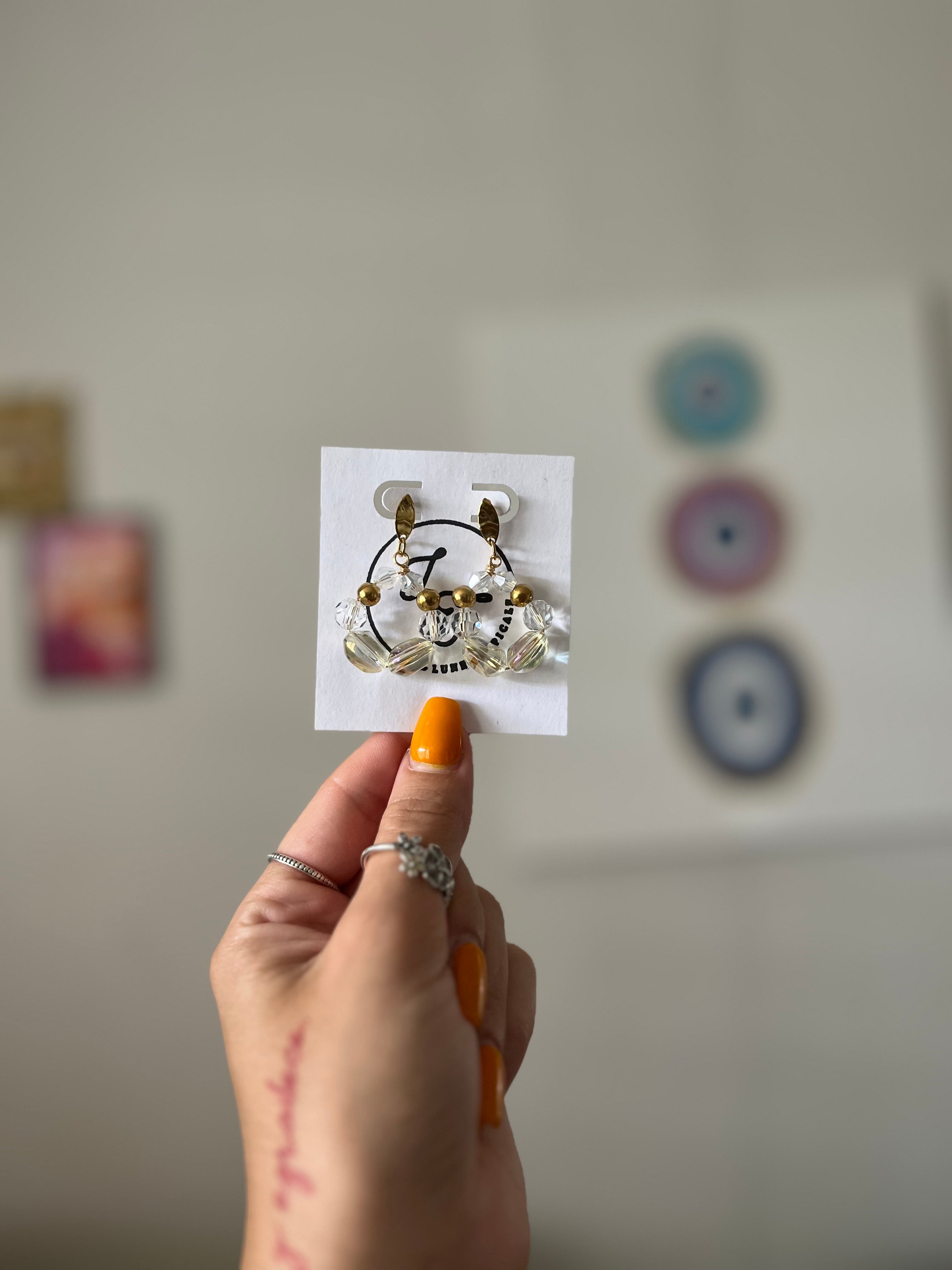 GOLD CRYSTAL ROUND