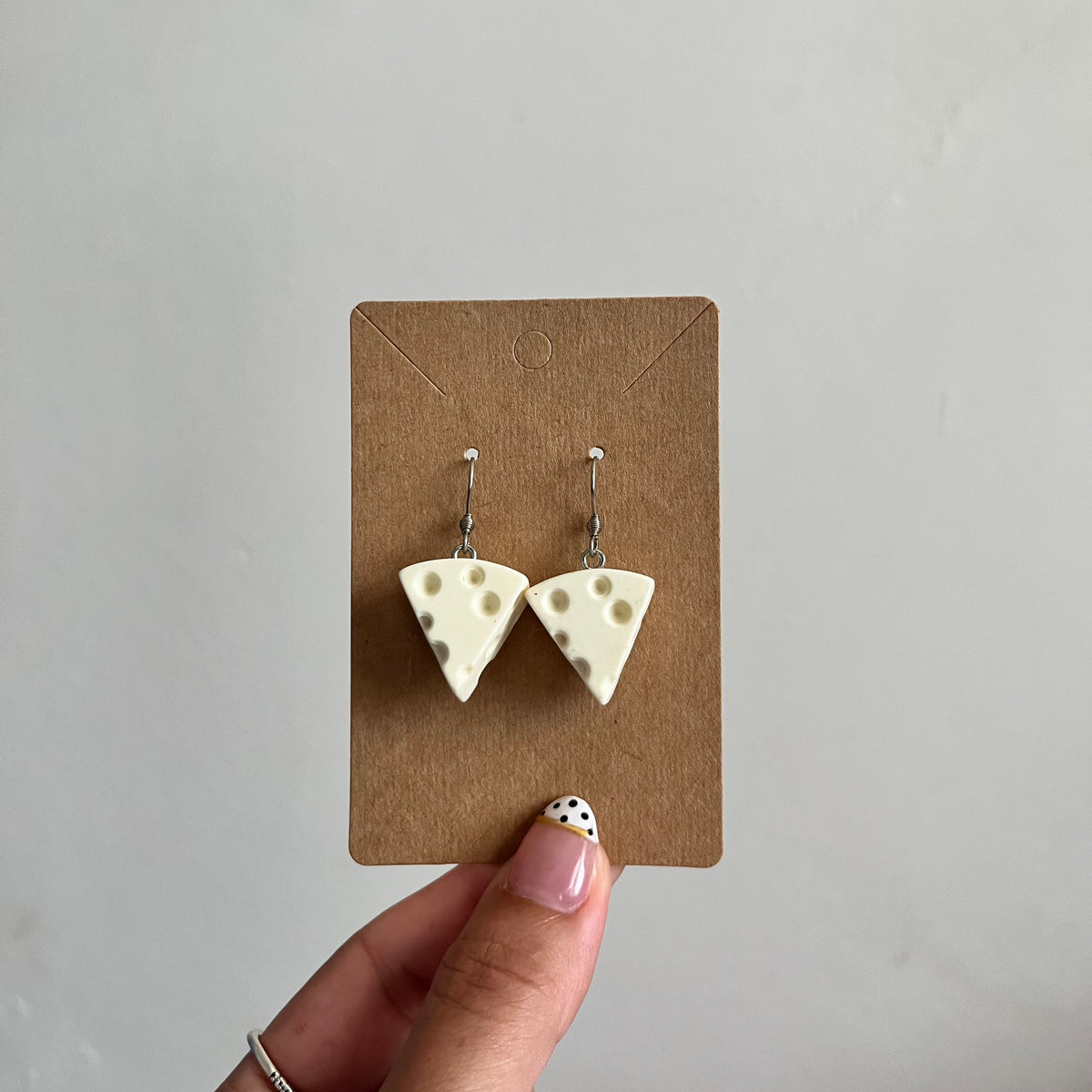 WHITE CHEESE