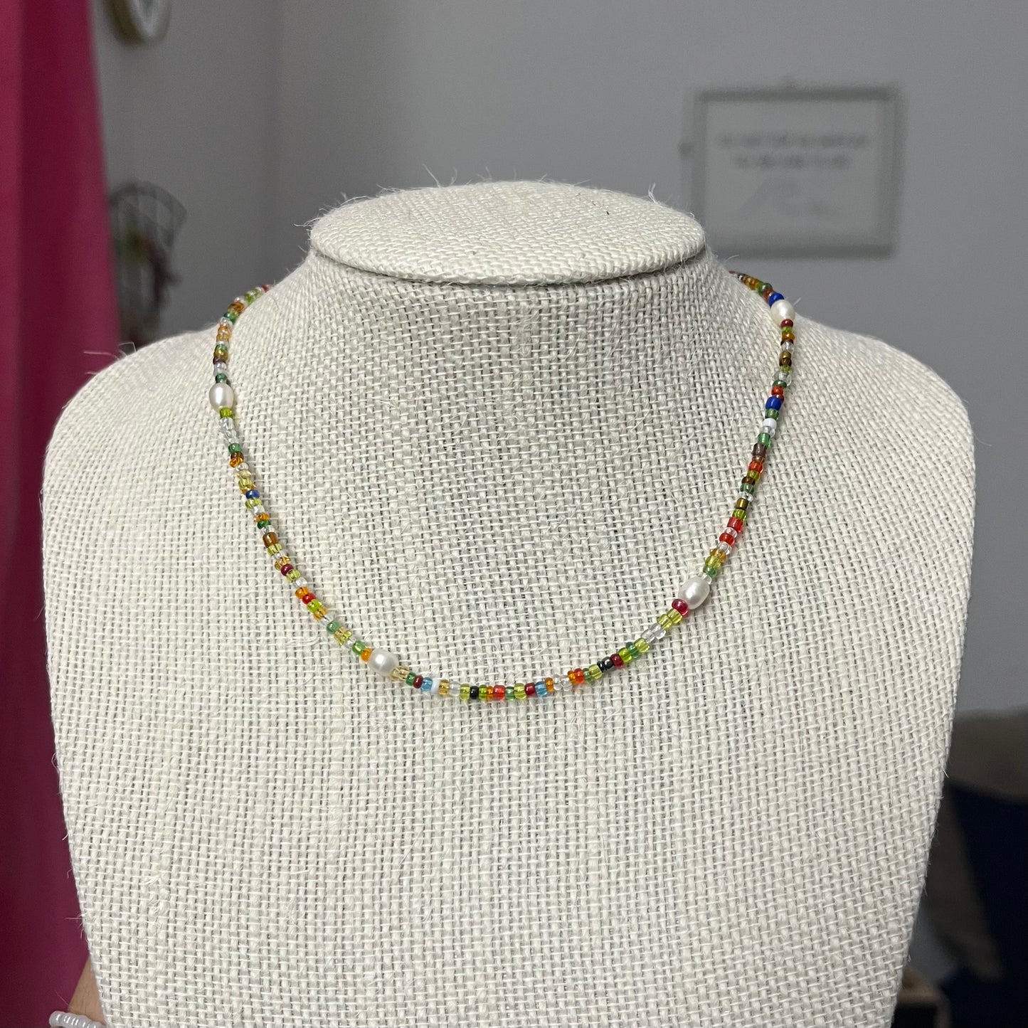 MULTICOLOR PEARL CHOKER