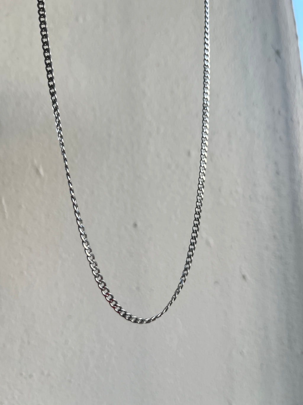 TINY CUBAN NECKLACE