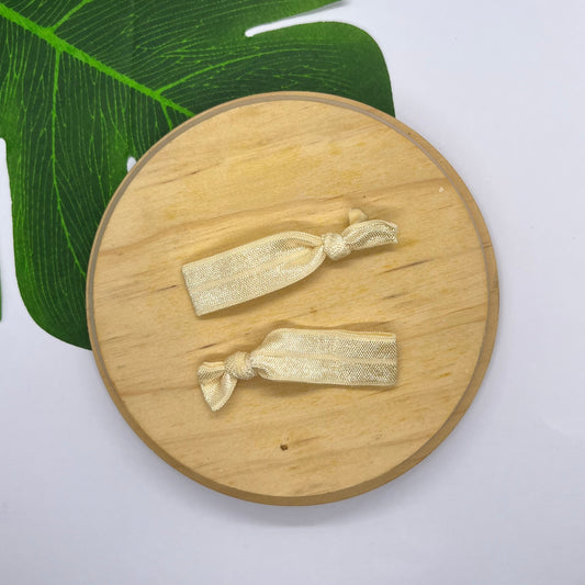 LIGHT CREAM HAIR TIE