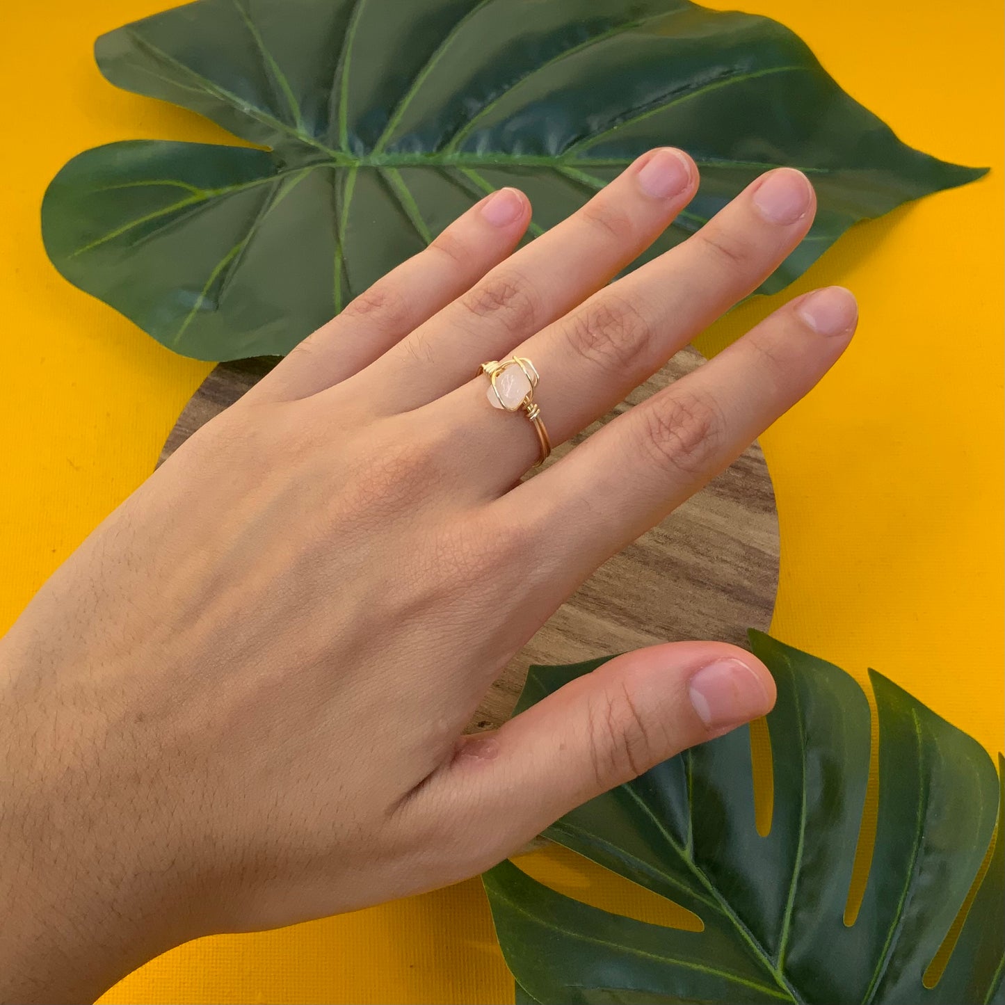 ROSE QUARTZ RING (oro)